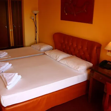 Galini Palace Hotell 3*